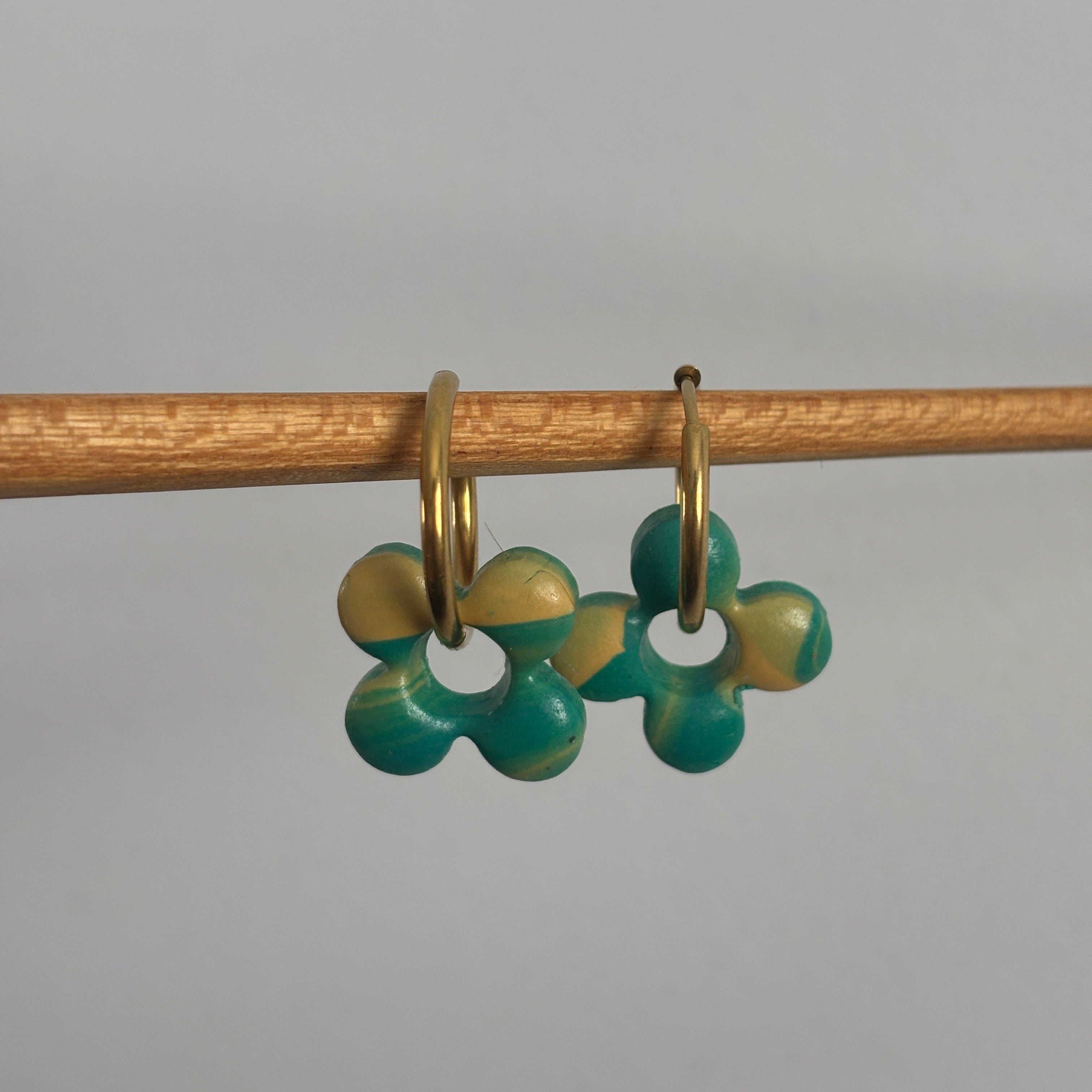 ISLA CHARM - GREEN & YELLOW