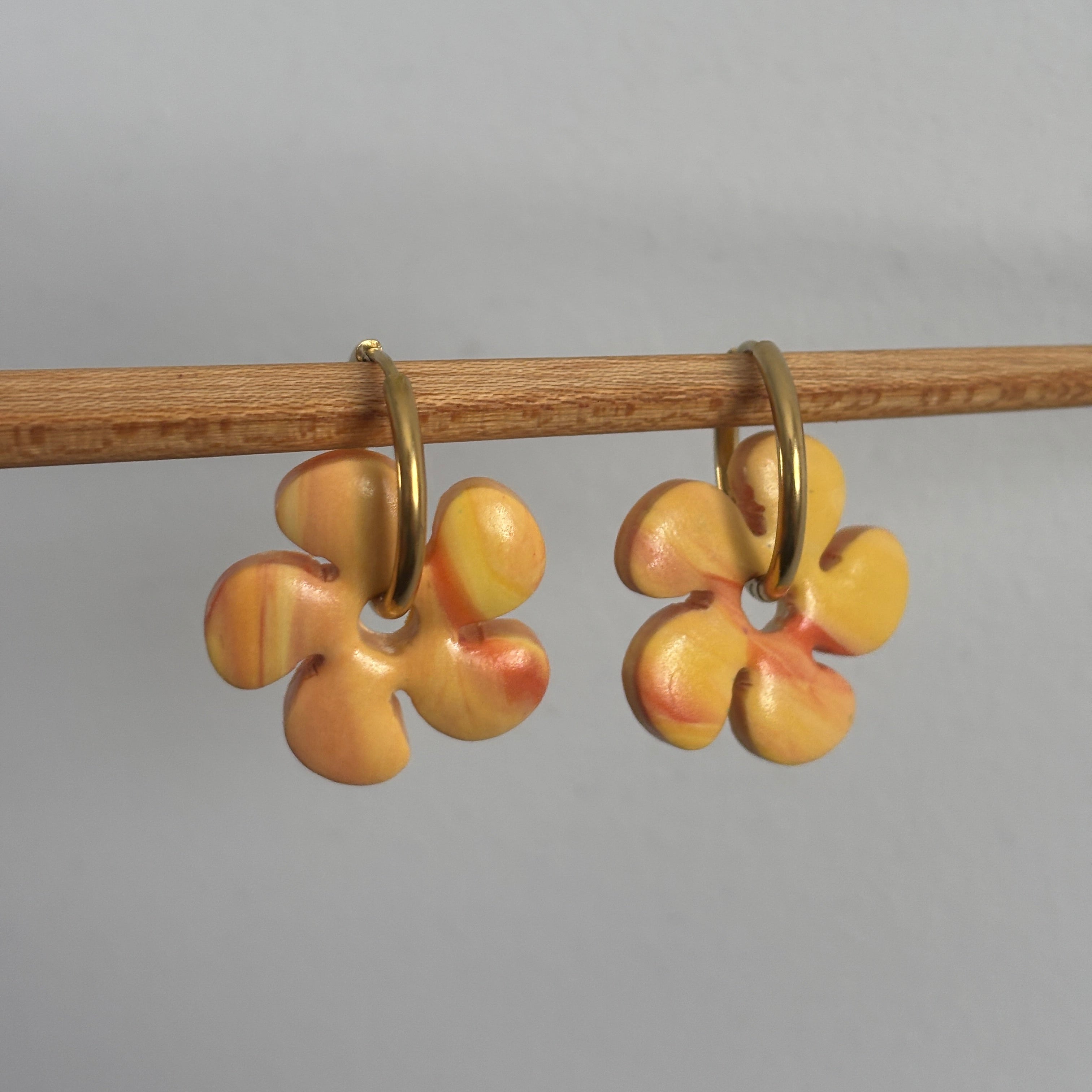 SOLEA CHARM - YELLOW ORANGE