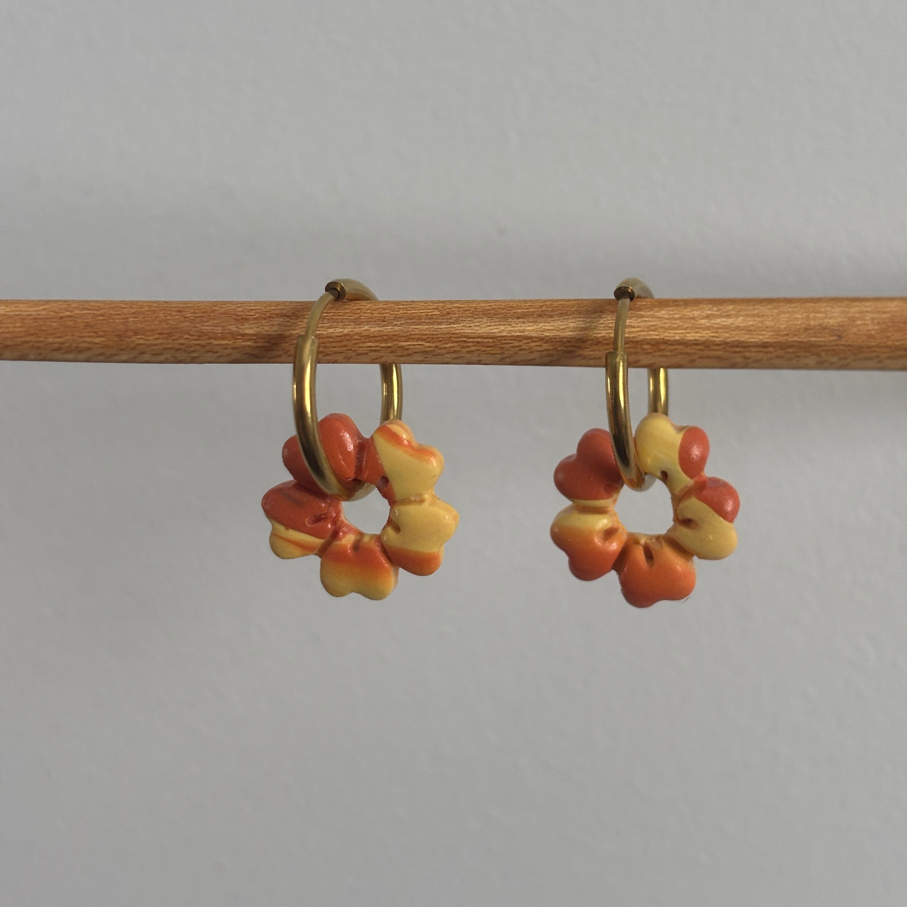 IVY CHARM - YELLOW & ORANGE