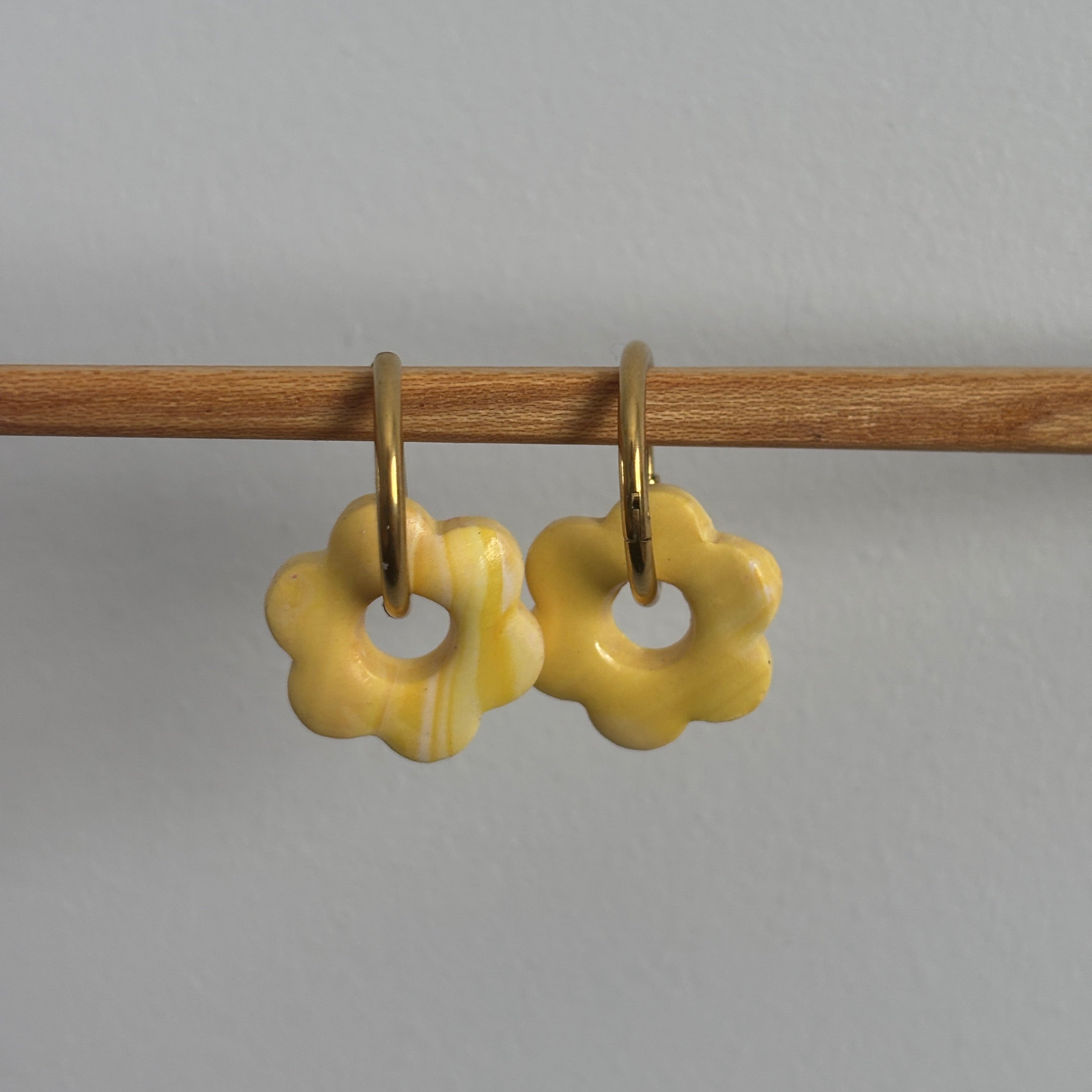 LUNA CHARM -  YELLOW